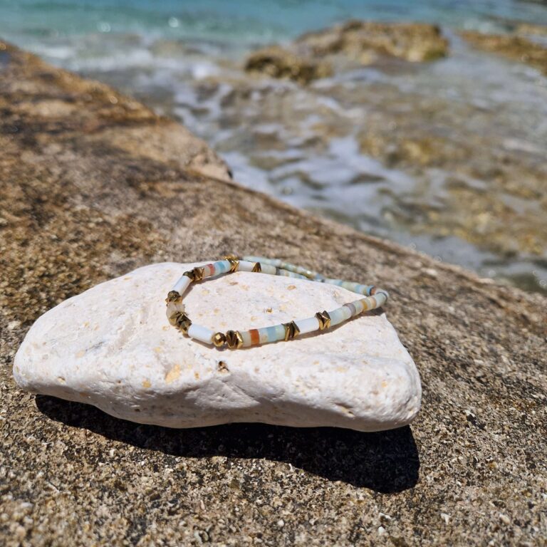 Jak dbać o biżuterię z kamieni naturalnych? 