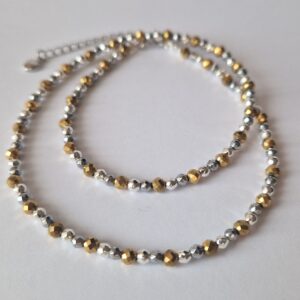 Naszyjnik z hematytów – srebro i złoto w harmonii