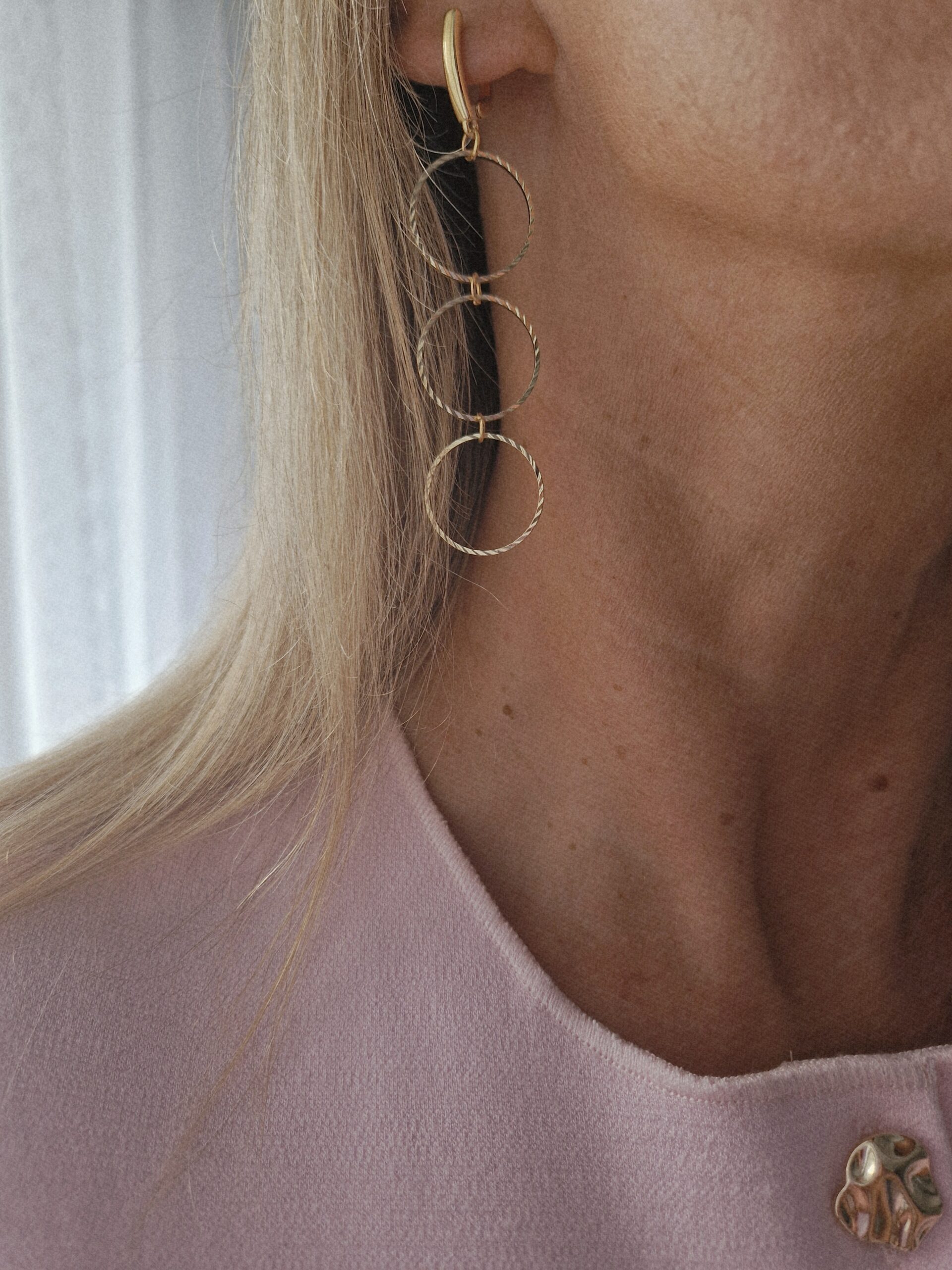 Kolczyki wiszące kółka - obrazek 2