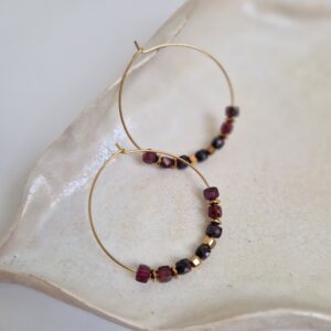 Kolczyki koła z granatem