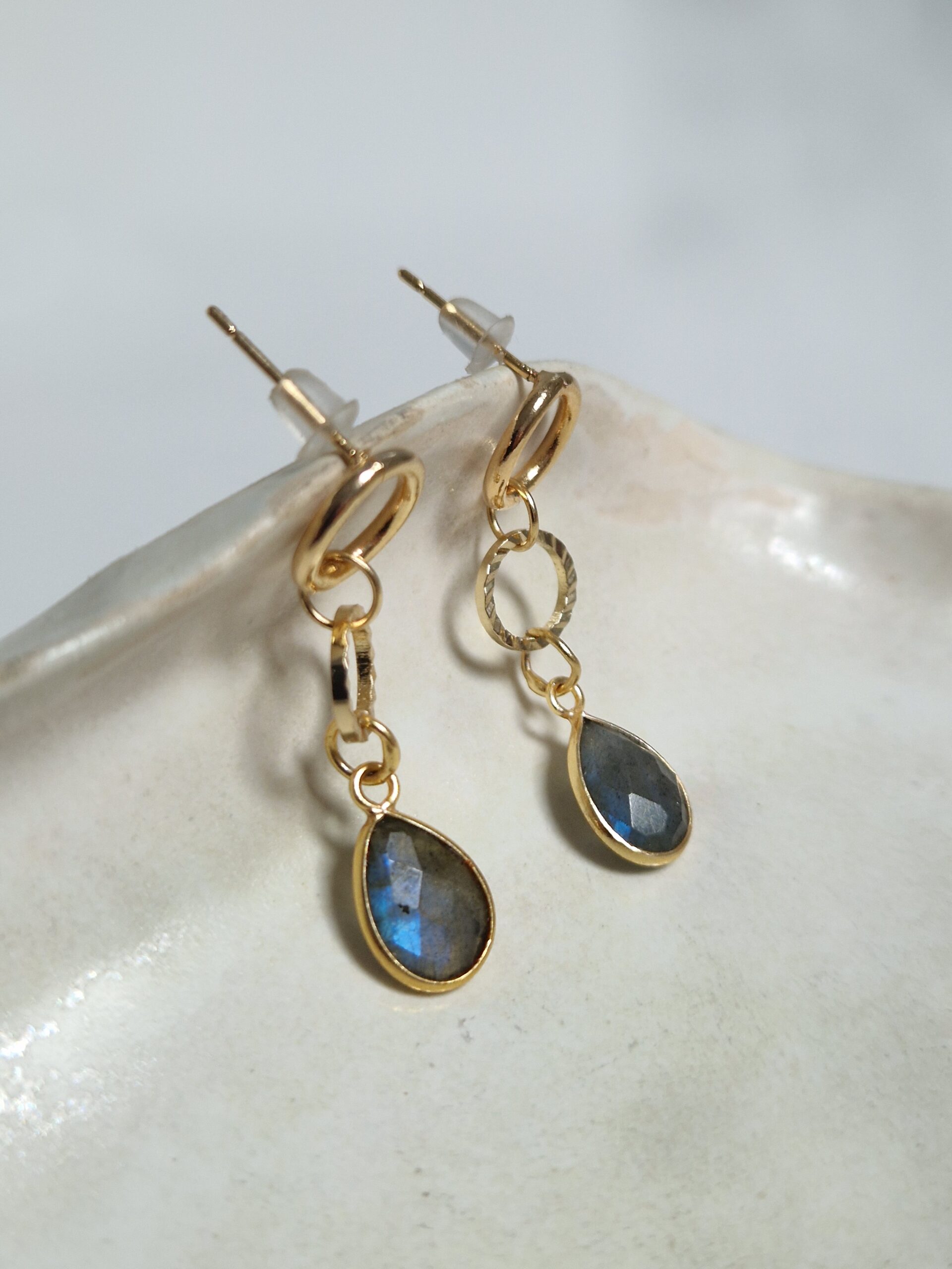 Kolczyki z labradorytem łezka