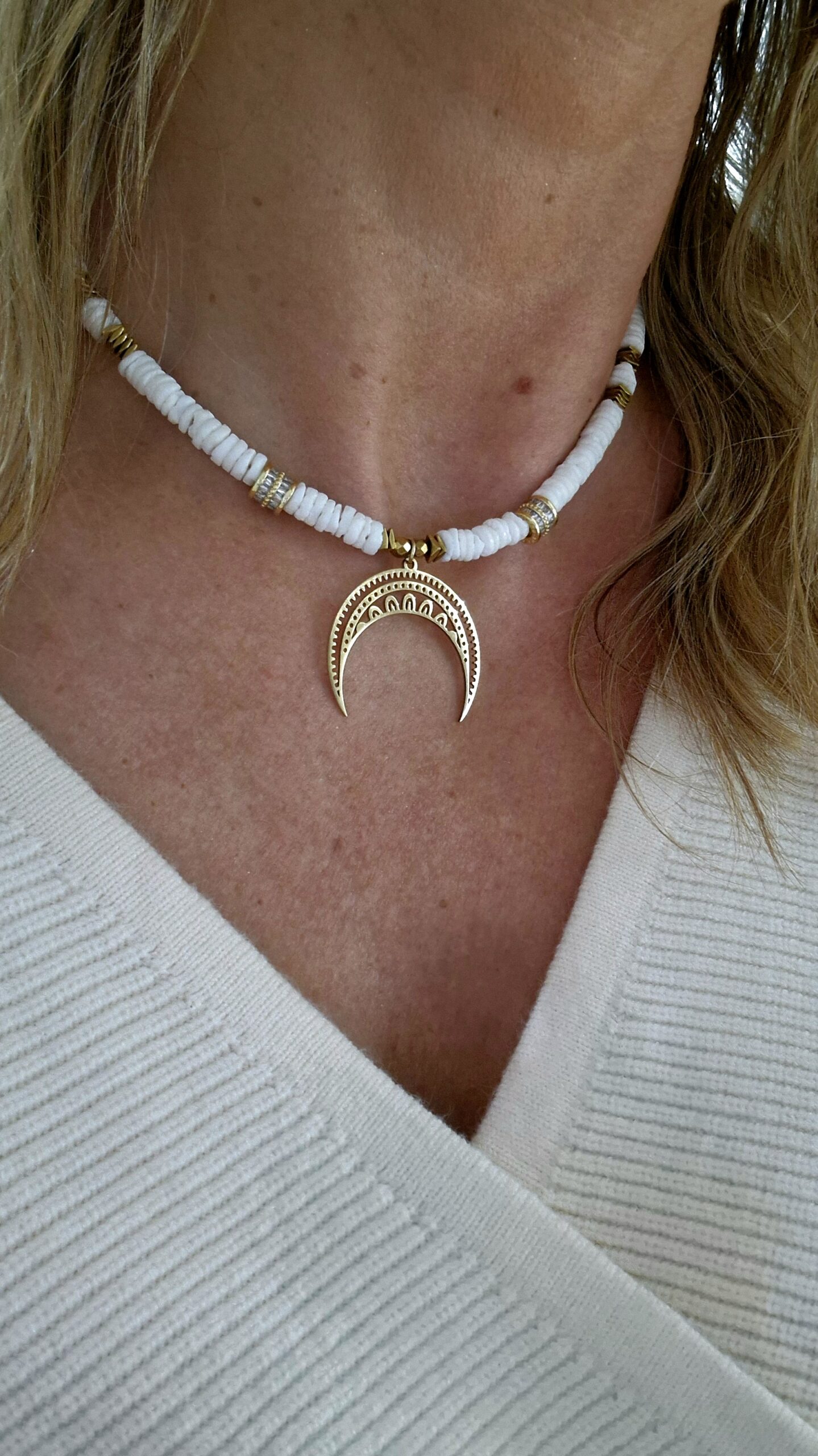 Naszyjnik z Lunula z masy perłowej - obrazek 4