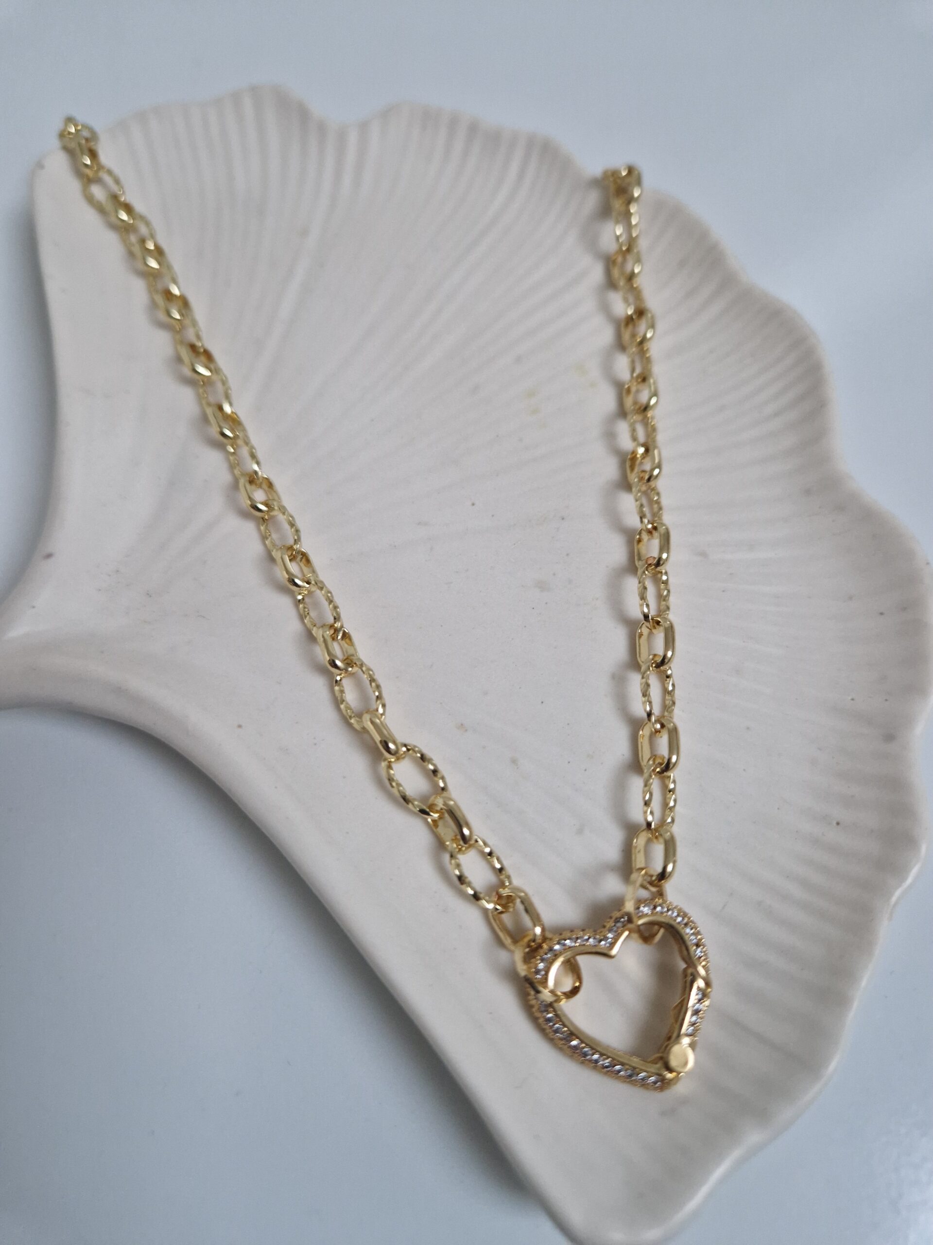 Naszyjnik łańcuch z sercem