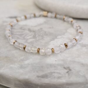 Bransoletka z kryształem górskim