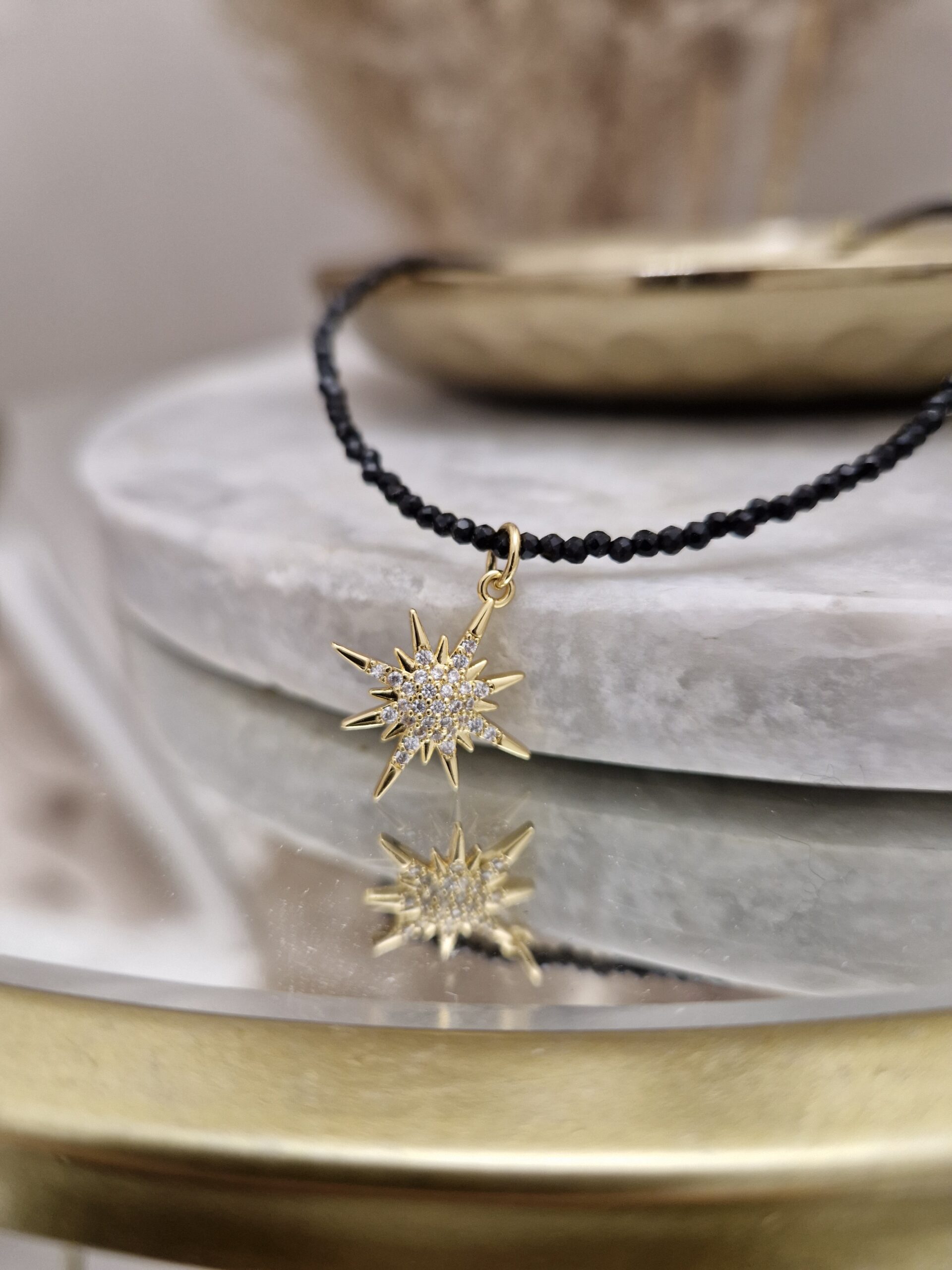 Naszyjnik z czarnego turmalinu